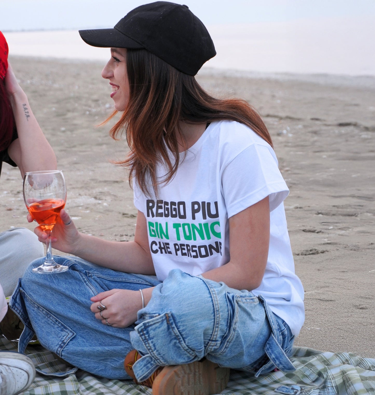 Piu gin tonic - frase - T-Shirt Donna